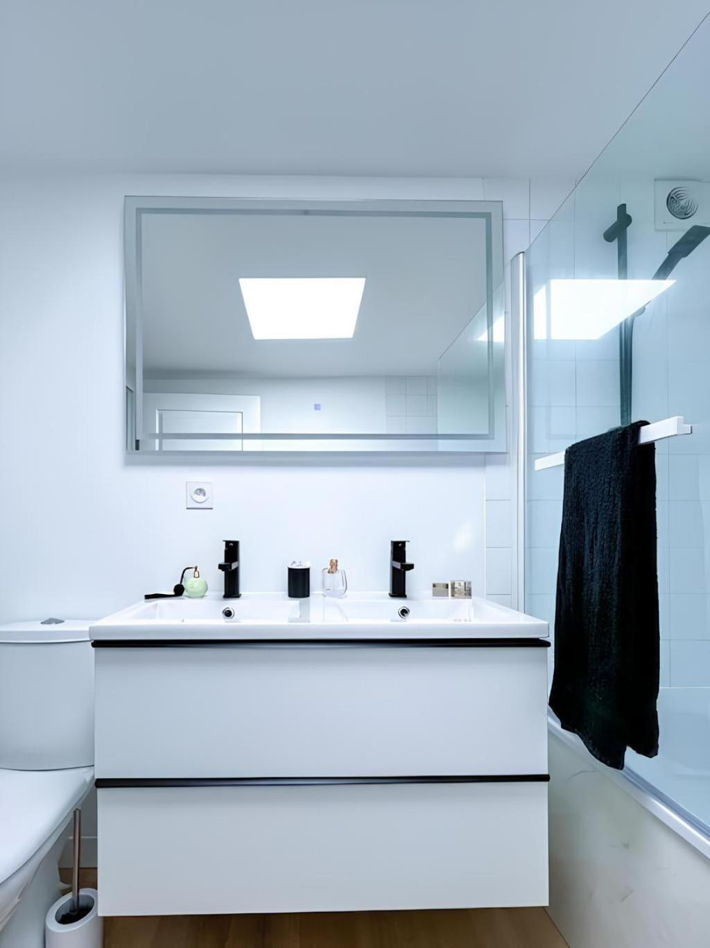 Fontenelle Appartement Calme Et Lumineux Rouen, Cathedrale "Menage & Linge Inclus " Ngoại thất bức ảnh